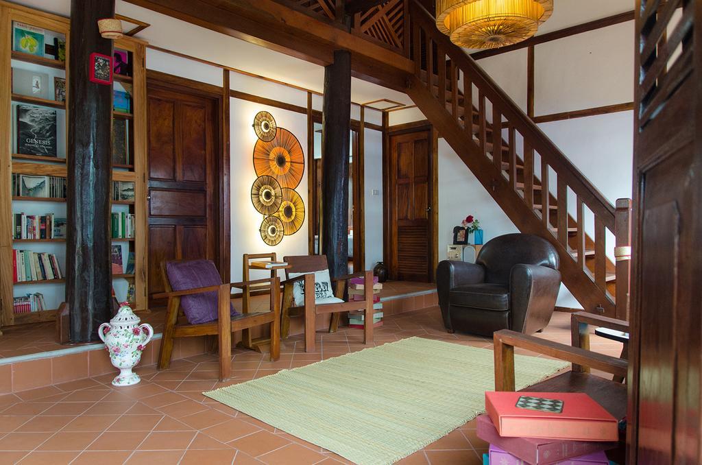 Le Bougainvillier Hotel Luangprabang Kültér fotó