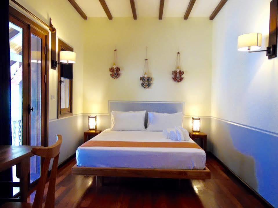Le Bougainvillier Hotel Luangprabang Kültér fotó